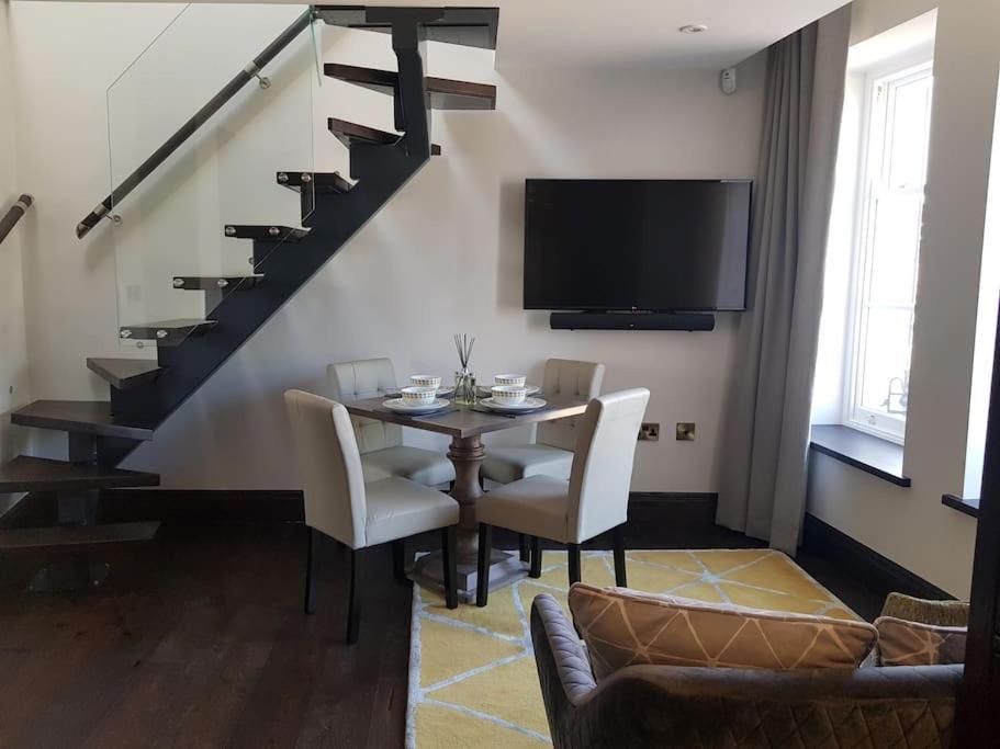 The Queens Head, Parkside Apartment 1 Burley in Wharfedale Ngoại thất bức ảnh